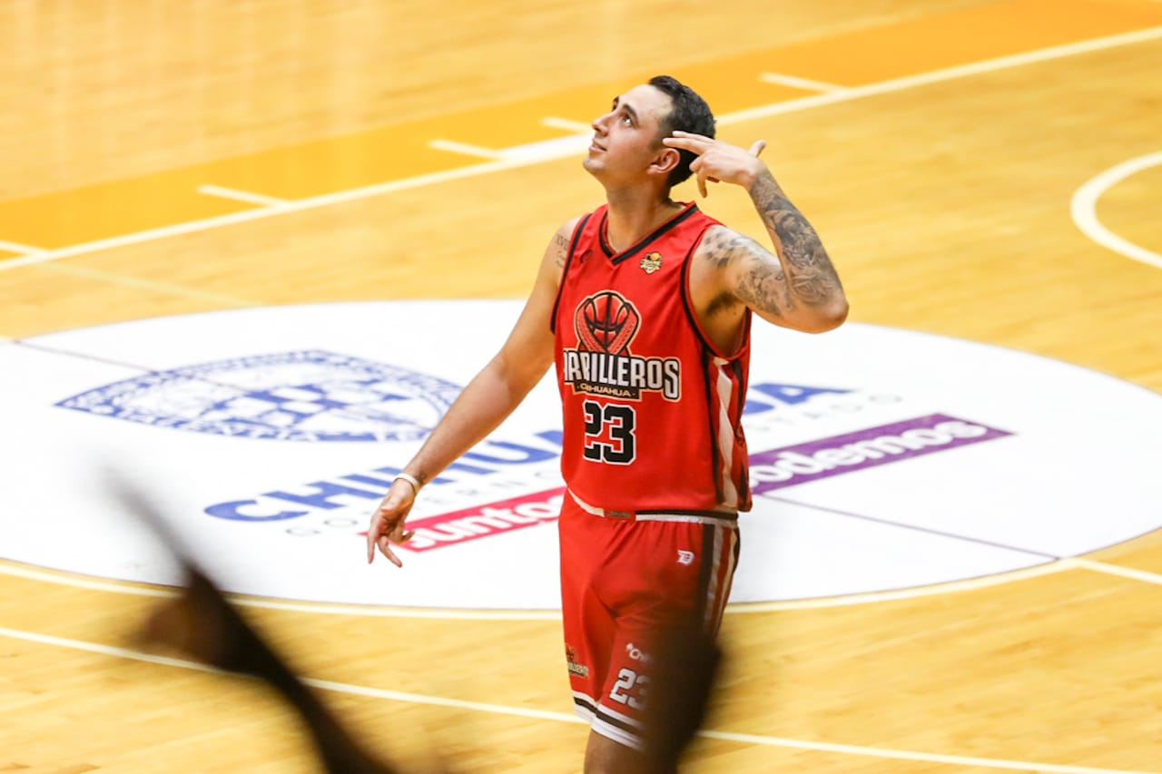 Carrilleros de Chihuahua a un triunfo de la semifinal nacional en la